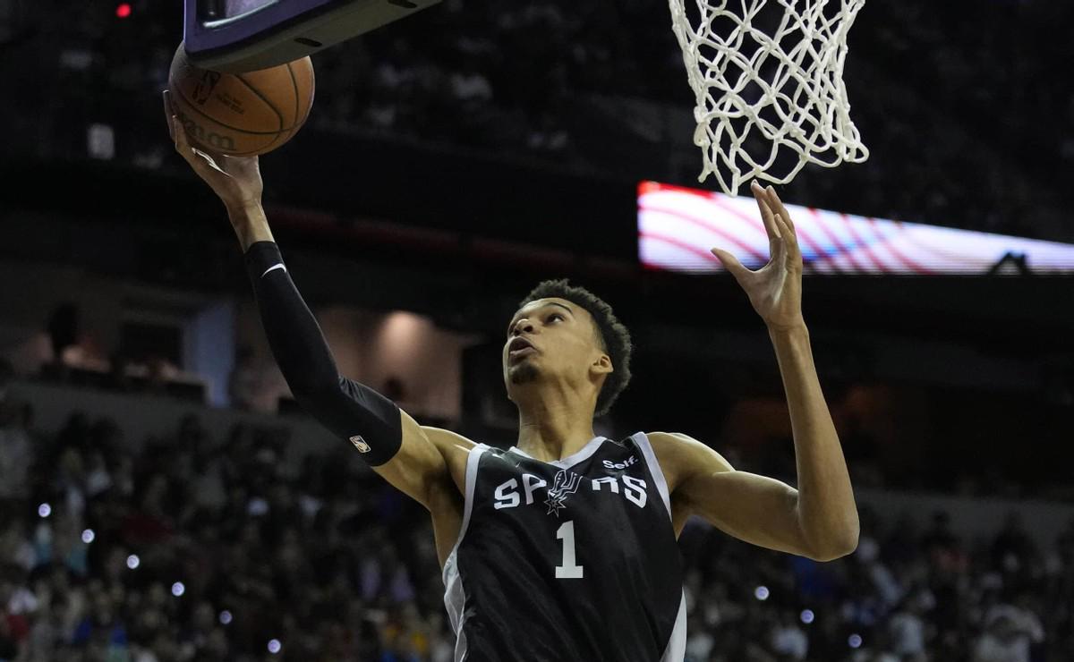 新时代到来！三大00后球员，已经进入MVP前十，未来的NBA门面！