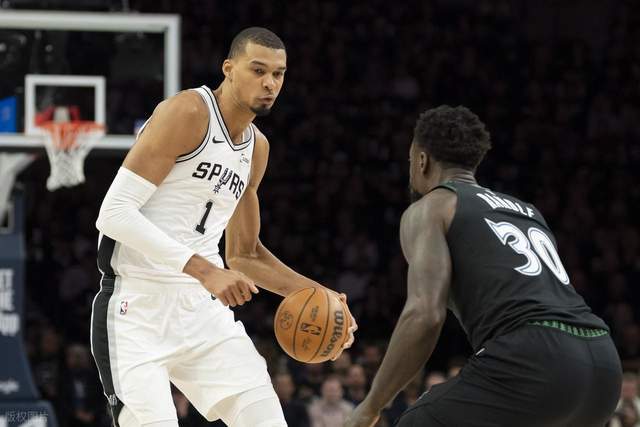 世界杯手机直播-马刺115-108赢森林狼，文班亚马砍NBA第四神迹！一战看清4个现实